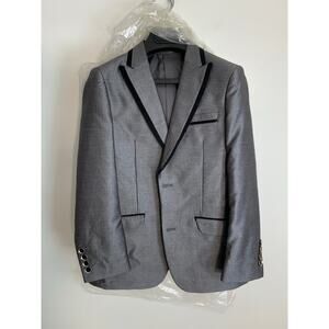 Isaac Mizrahi New York 2pc Tuxedo size 8